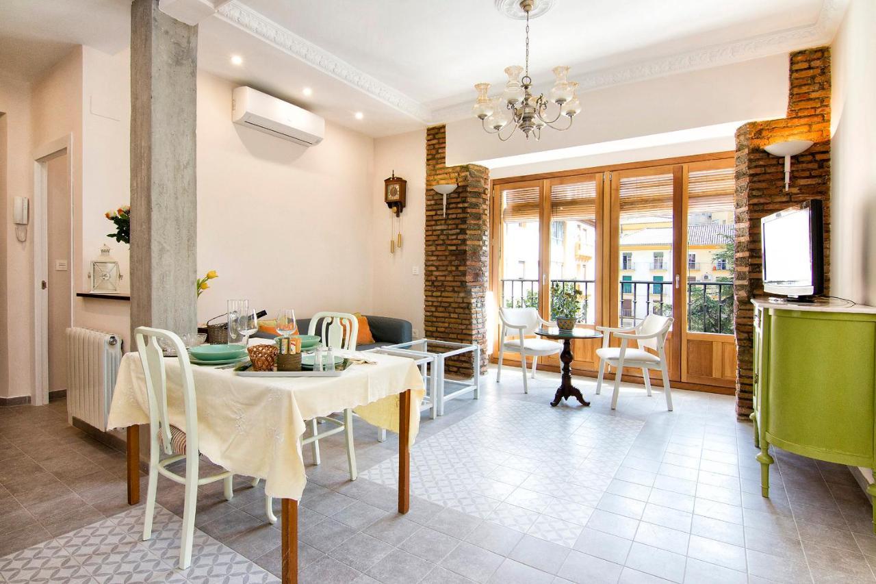 Bright & Elegant Centre 3 Bedroom Apartamento *